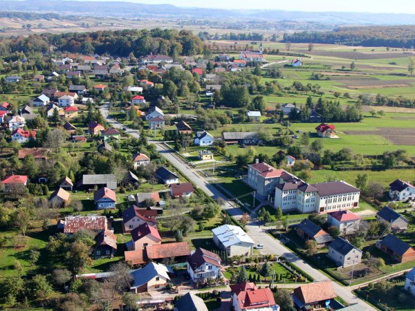 Wzdów