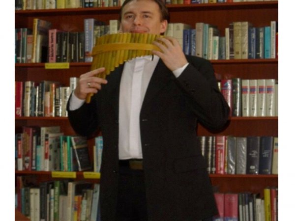 Biblioteka w Jabłonicy Polskiej solidarna z Ukrainą