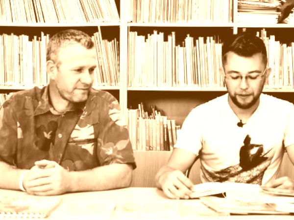 Czytamy bajki w bibliotece