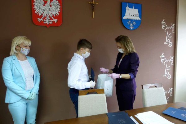 2020-06-29-uczniowie_15.jpg