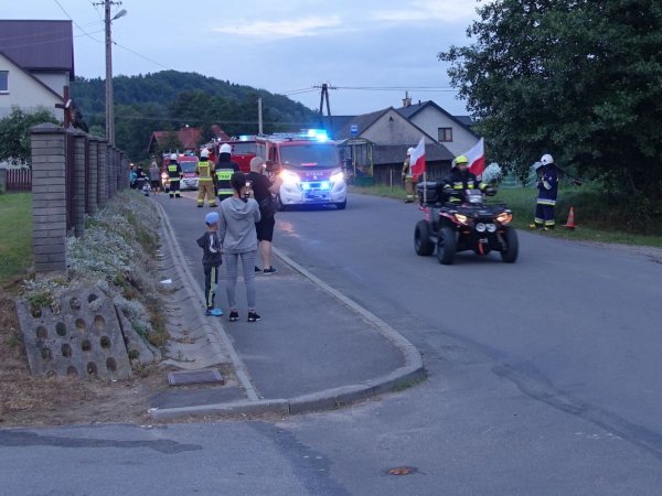 Powitanie nowego samochodu ratowniczo – gaśniczego w OSP Malinówka