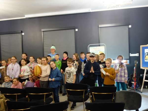 Paweł Gołuch - poezja dziecięca na wesoło