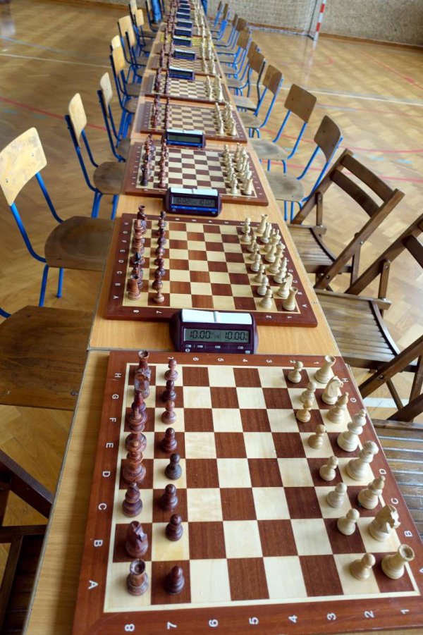 2022-02-18-chess_2.jpg