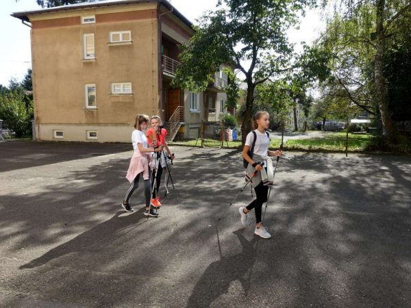 Turniej Zdrowia – spacer z kijkami