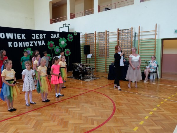 Nagrody Wójta dla najlepszych uczniów